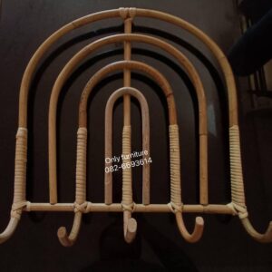 ราวแขวนผ้าหวายแท้